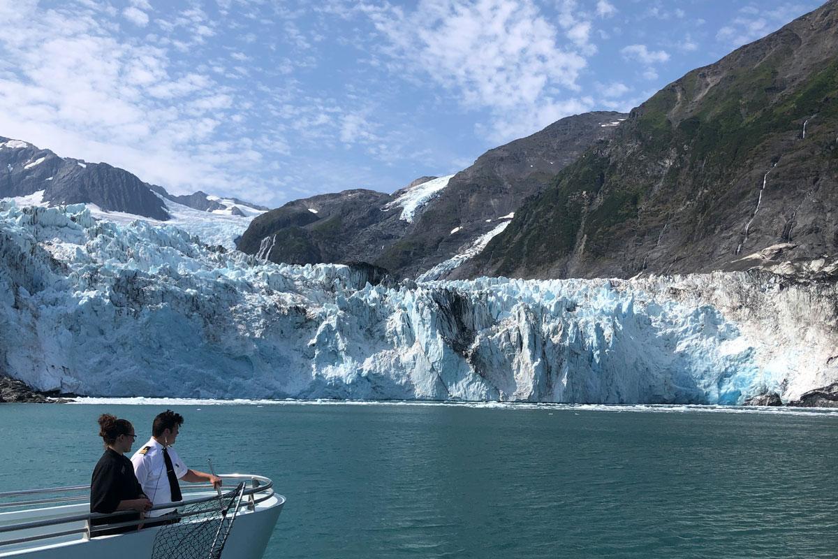 glacier-cruise